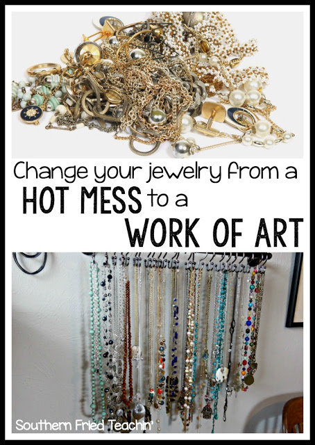 Attention jewelry lovers! Here is an easy DIY idea to organize your jewelry. This is a super simple organization tool for your bedroom, and it looks great too! Looks like a work of art on your wall! Home decor and organization all in one!